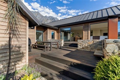 Photo of property in 5 Ellesmere Avenue, Jacks Point, Queenstown, 9371