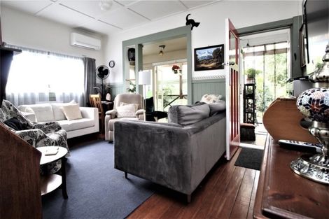 Photo of property in 2 Charles Street, Te Kamo, Whangarei, 0112