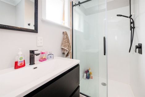 Photo of property in 27 Aspiring Avenue, Milson, Palmerston North, 4414