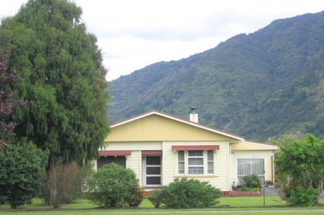 Photo of property in 22 Stanley Avenue, Te Aroha, 3320