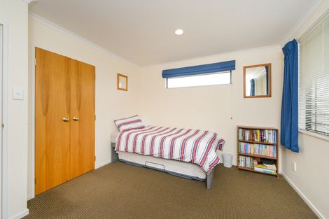 Photo of property in 189 Ruapehu Drive, Fitzherbert, Palmerston North, 4410