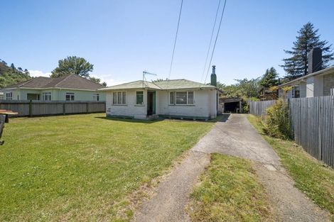 Photo of property in 11 Park Road, Western Heights, Rotorua, 3015