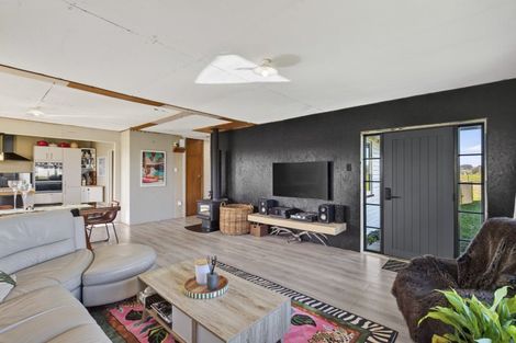 Photo of property in 153 Inland Road North, Tikorangi, Waitara, 4383