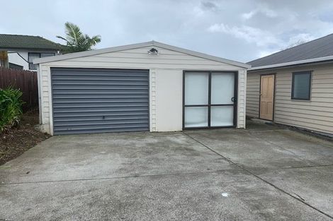 Photo of property in 8a Janese Place, Weymouth, Auckland, 2103