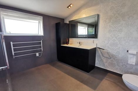 Photo of property in 3 Kimberly Grove, Greenhithe, Auckland, 0632