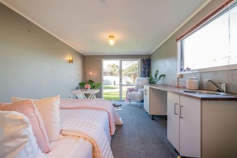 Photo of property in 19 Elwyn Place, Avonhead, Christchurch, 8042