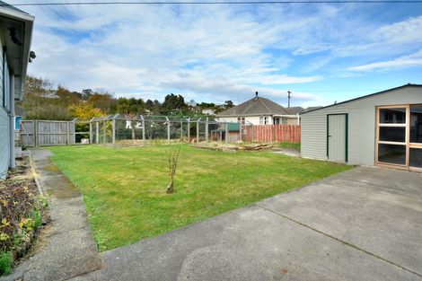 Photo of property in 51 Albertson Avenue, Port Chalmers, 9023