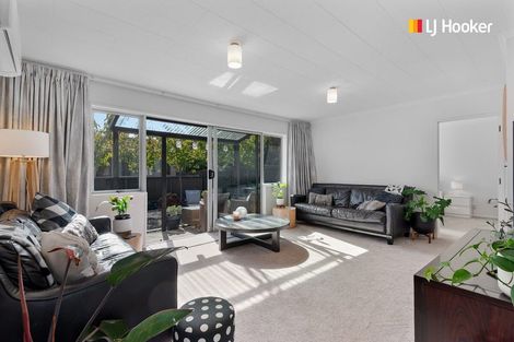 Photo of property in 35 Kinmont Crescent, Kinmont Park, Mosgiel, 9024
