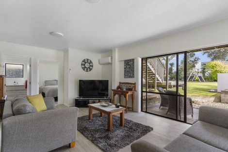 Photo of property in 207 Weka Street, Whangamata, 3620