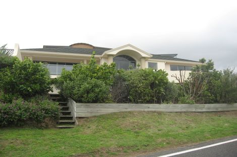 Photo of property in 14 Kohutuhutu Road, Raumati Beach, Paraparaumu, 5032