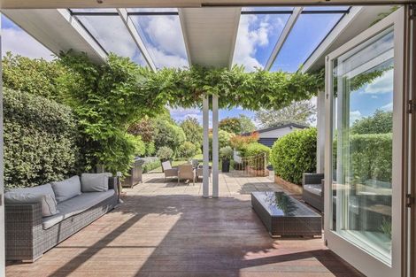 Photo of property in 35 Aylmer Street, Somerfield, Christchurch, 8024