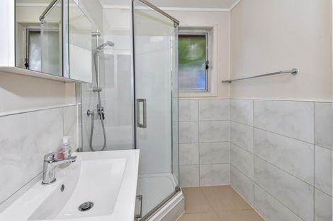 Photo of property in 2/1 Plunket Avenue, Papatoetoe, Auckland, 2104