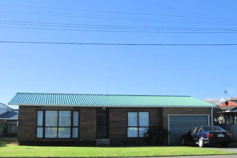 Photo of property in 3 Donovan Road, Paraparaumu Beach, Paraparaumu, 5032