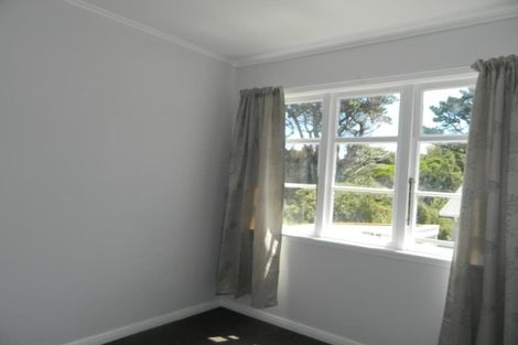 Photo of property in 37 Thornley Street, Titahi Bay, Porirua, 5022
