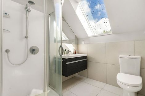 Photo of property in 19 Patons Road, Howick, Auckland, 2014