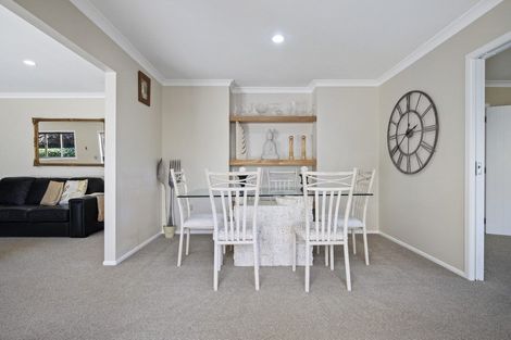 Photo of property in 17 Arthur Carwen Place, Pukekohe, 2120