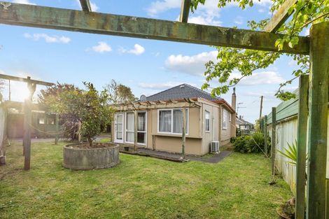 Photo of property in 29 Koutu Road, Koutu, Rotorua, 3010