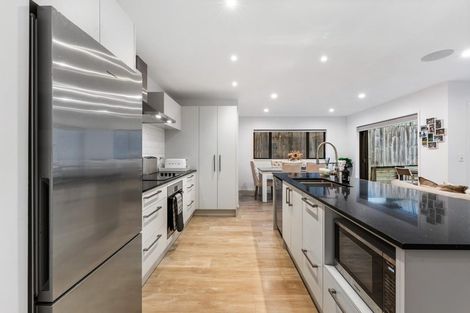 Photo of property in 30 Accolage Boulevard, Kumeu, 0810