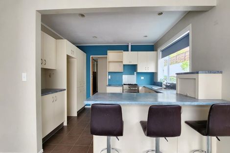 Photo of property in 10 Oriel Avenue, Tawa, Wellington, 5028