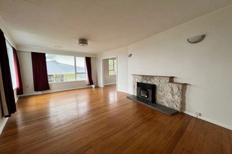 Photo of property in 21 Maple Grove, Maungaraki, Lower Hutt, 5010