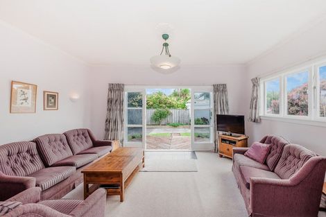 Photo of property in 4 Nathan Avenue, Paraparaumu Beach, Paraparaumu, 5032