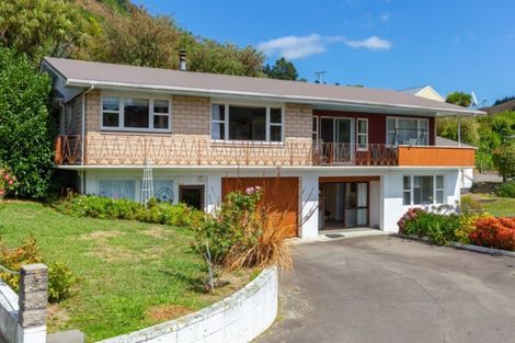 Photo of property in 55 Dorset Street, Picton, 7220