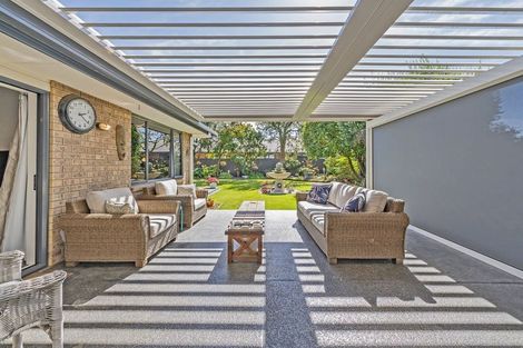 Photo of property in 28 Durrell Way, Rolleston, 7614