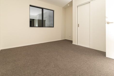 Photo of property in 12/476 West Coast Road, Glen Eden, Auckland, 0602