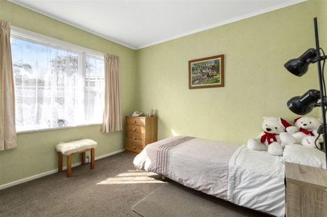 Photo of property in 44 Kapiti Crescent, Titahi Bay, Porirua, 5022