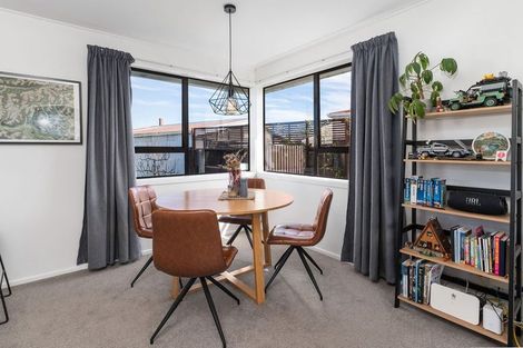 Photo of property in 8 Hussar Place, Hoon Hay, Christchurch, 8025