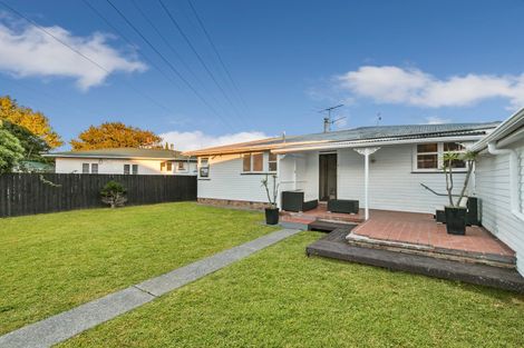 Photo of property in 37 Tiraumea Drive, Pakuranga, Auckland, 2010