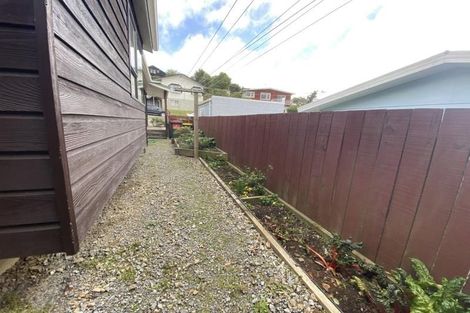 Photo of property in 54a Bassett Road, Johnsonville, Wellington, 6037