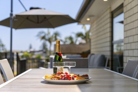 Photo of property in 26 Ocean View Road, Coastlands, Whakatane, 3120