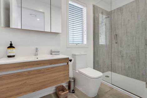 Photo of property in 30 Ngaroma Crescent, Whitianga, 3510