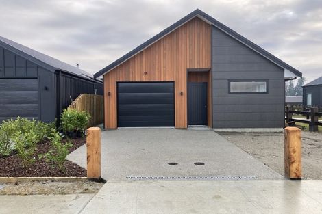 Photo of property in Northlake, 21 Cairnmuir Street, Wanaka, 9305