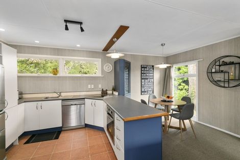 Photo of property in 33 Wright Street, Wainuiomata, Lower Hutt, 5014