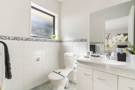 Photo of property in 21 Elan Place, Stanmore Bay, Whangaparaoa, 0932