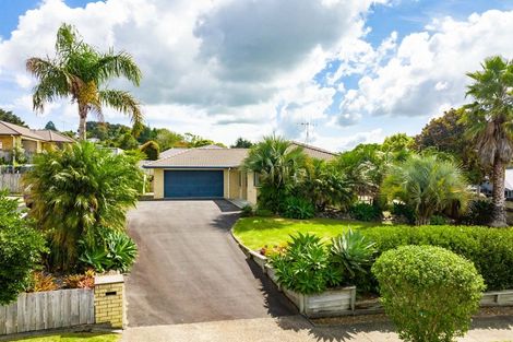 Photo of property in 11 Daviot Place, Te Kamo, Whangarei, 0112