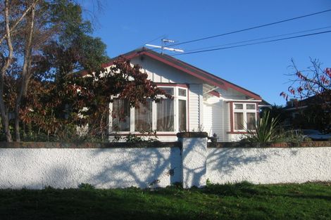 Photo of property in 18 Burnside Street, Waterloo, Lower Hutt, 5011