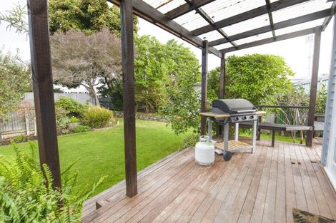 Photo of property in 2 Todd Street, Napier South, Napier, 4110