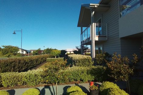 Photo of property in 46 Plescher Crescent, Leamington, Cambridge, 3432