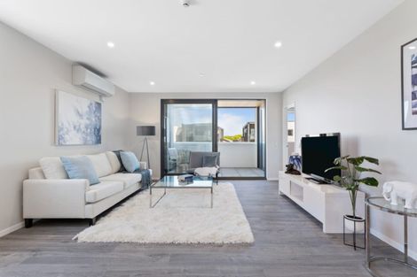 Photo of property in 102/2 Onekiritea Road, Hobsonville, Auckland, 0616