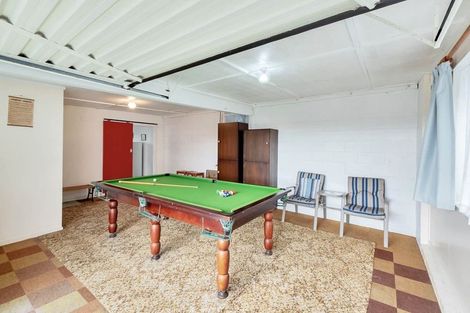 Photo of property in 116 Woodglen Road, Glen Eden, Auckland, 0602