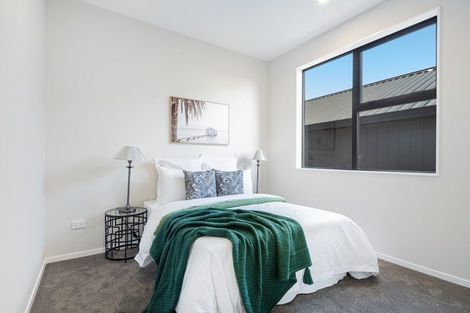 Photo of property in 30 Paretao Street, Massey, 0614