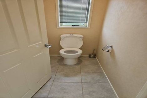 Photo of property in 2 Charlise Place, Onerahi, Whangarei, 0110