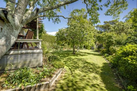 Photo of property in 11 Tauroa Road, Havelock North, 4130