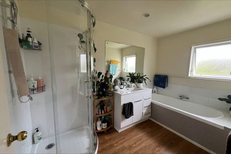 Photo of property in 38 Charlotte Street, Stanmore Bay, Whangaparaoa, 0932