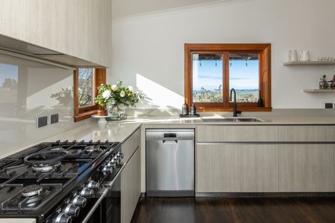 Photo of property in 110 Avery Road, Eskdale, Napier, 4182