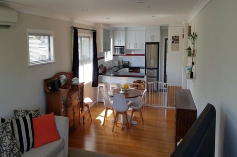 Photo of property in 38 Crawford Avenue, Mangere Bridge, Auckland, 2022