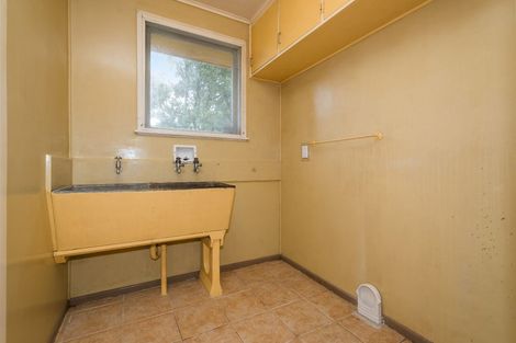 Photo of property in 98 Wharf Road, Te Atatu Peninsula, Auckland, 0610